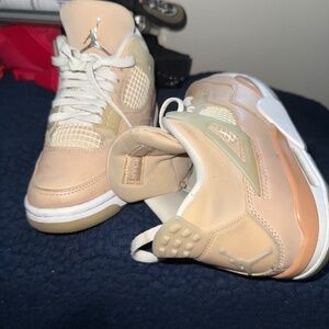 Air Jordan 4 retro